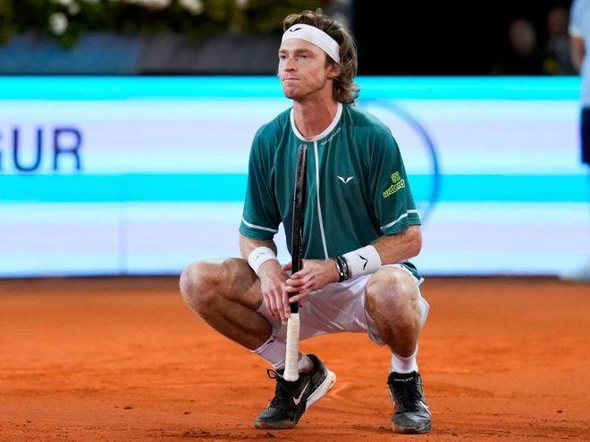 J罗用一记 J罗用一记