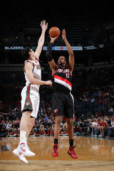 魔术战胜步 魔术战胜步