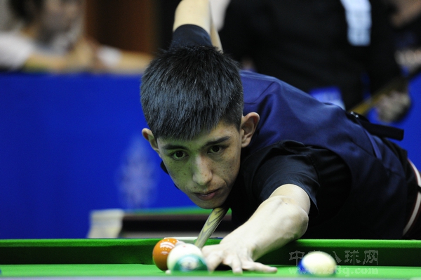 NFL常规赛最佳镜头合辑：希金斯雪战单手达阵 钢鸦大战弗劳尔斯64码接球